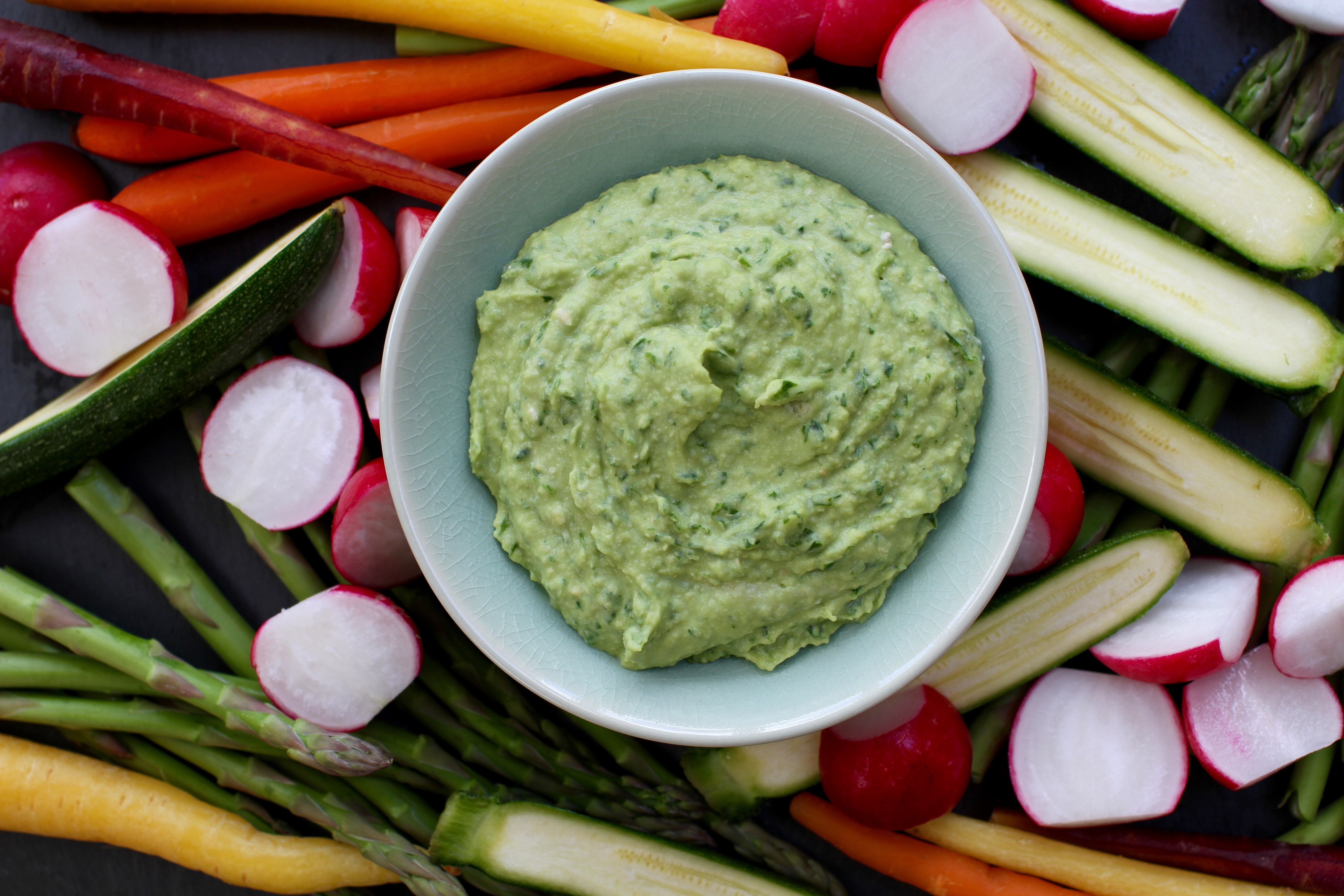 Wild Garlic Hummus with Spring Crudités